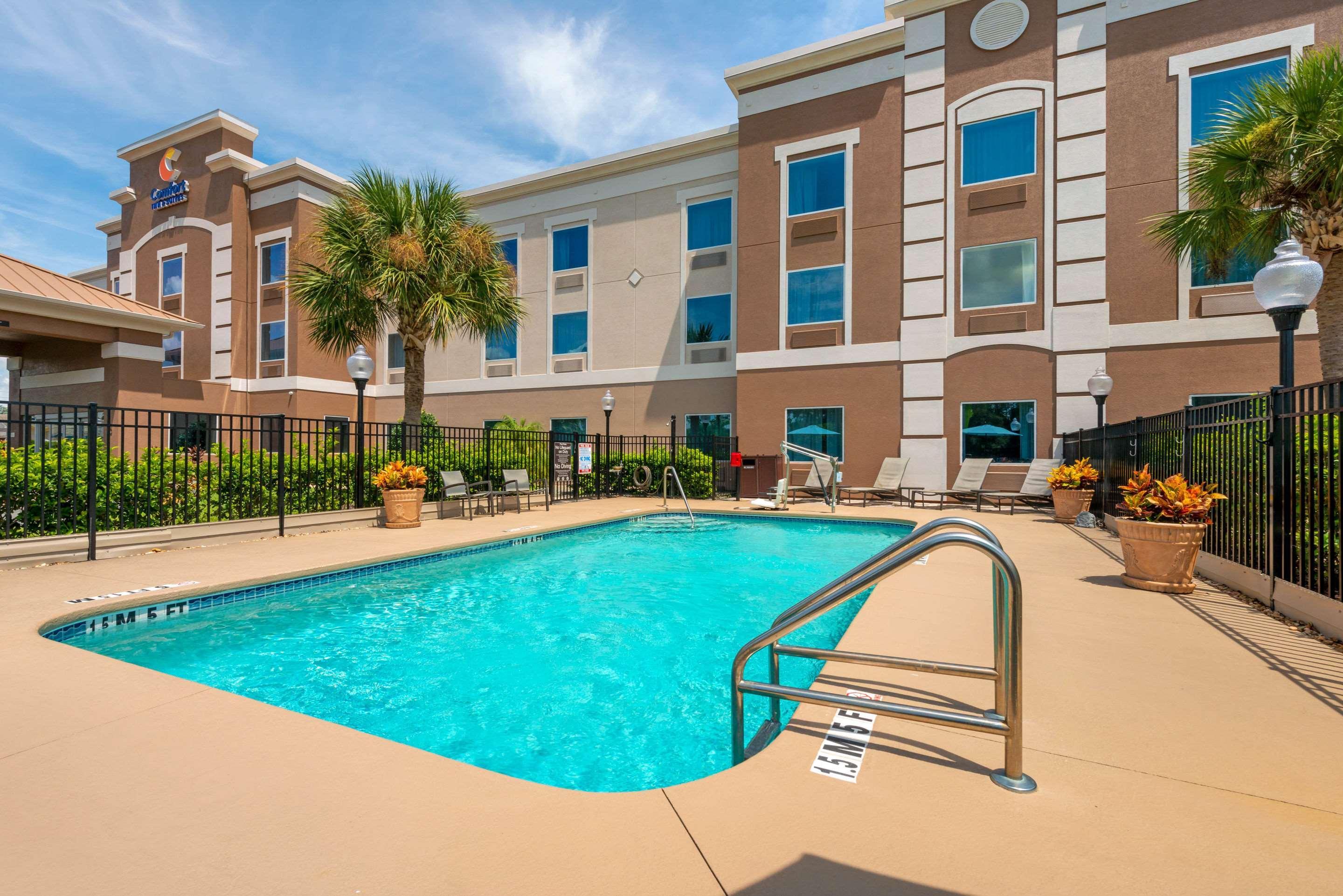 Comfort Inn & Suites Wildwood - The Villages Екстер'єр фото
