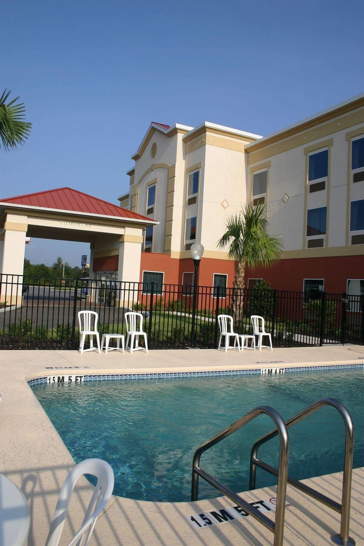 Comfort Inn & Suites Wildwood - The Villages Екстер'єр фото